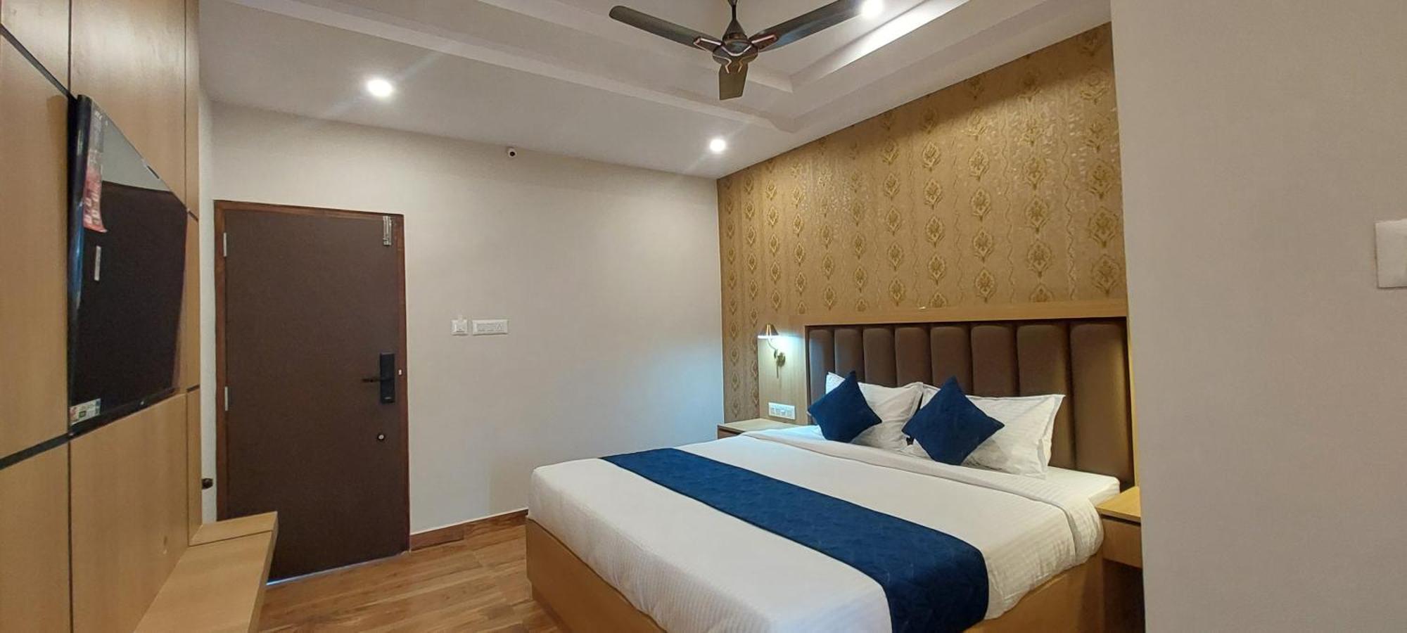 Sky Inn Mysuru Zewnętrze zdjęcie